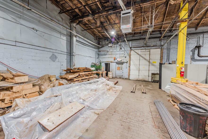 More Photos Of 3155 W 33rd St, Cleveland Warehouse For Sale