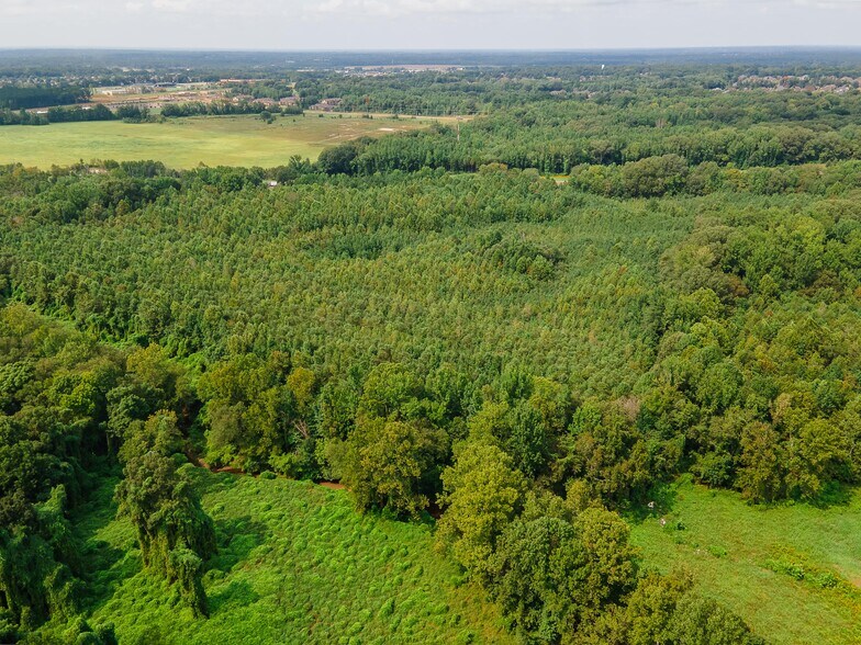 More Photos Of 0 Larry Anderson dr, Arlington Land For Sale