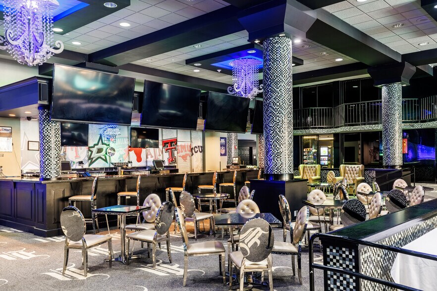 More Photos Of 2645 Lyndon B Johnson Fwy, Dallas Hotel For Sale