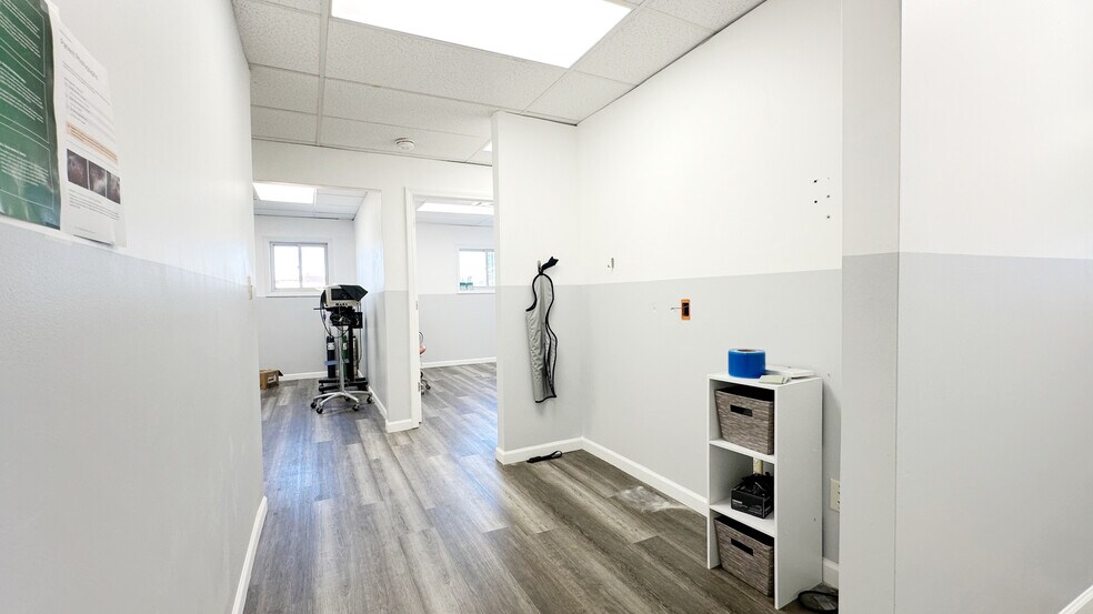 More Photos Of 7125 Reading Rd, Cincinnati Medical For Sale