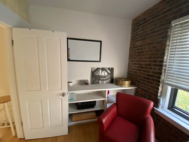 More Photos Of 502-514 Santa Monica Blvd, Santa Monica Loft Creative Space For Lease