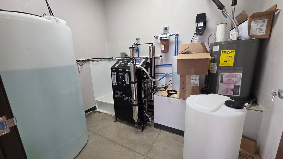 More Photos Of 3609 S County 1232 Rd, Midland Warehouse For Lease