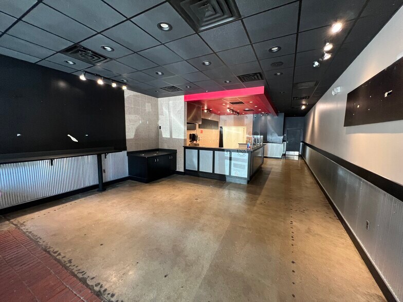 More Photos Of 119 Avenue A, Denton General Retail For Sale