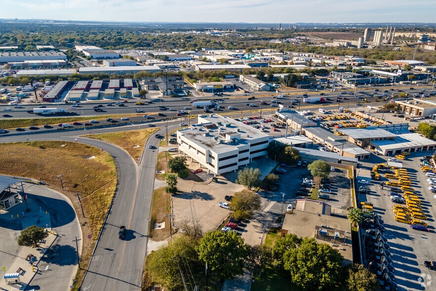 More Photos Of 9504 N IH-35, San Antonio Office For Lease