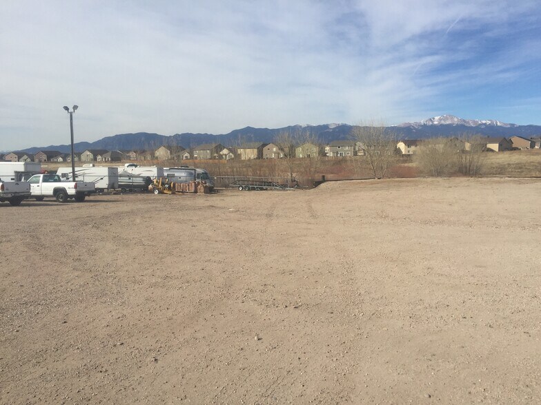 More Photos Of 7715 Venture St, Colorado Springs Warehouse For Lease