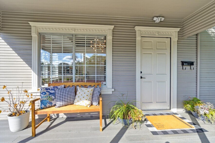 More Photos Of 512 Riley St, Folsom Office For Sale