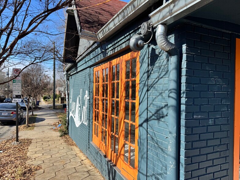 More Photos Of 1044 Greenwood Ave, Atlanta Freestanding For Lease