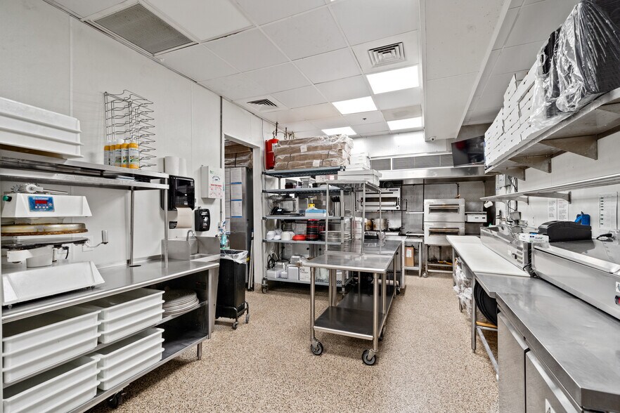 More Photos Of 27267 Perdido Beach Blvd, Orange Beach Office Residential For Lease