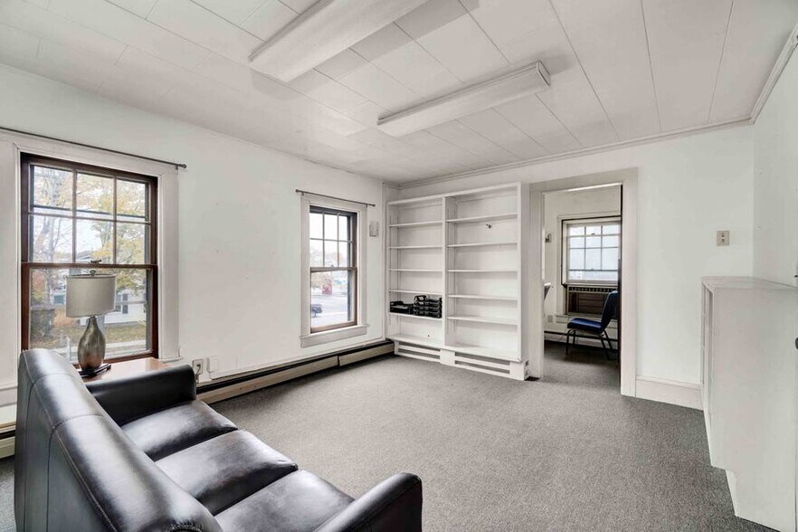 More Photos Of 10-12 Pearl St, Essex Junction Office Residential For Sale