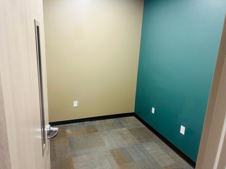 More Photos Of 102 Coyote Ln, Robersonville Medical For Lease