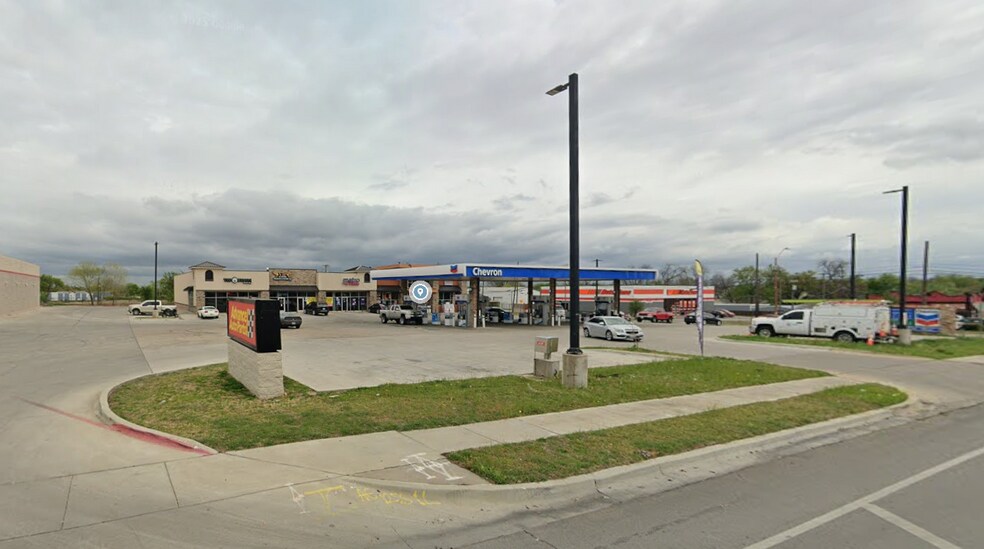 Primary Photo Of 4039 Hemphill st, Fort Worth General Retail For Lease