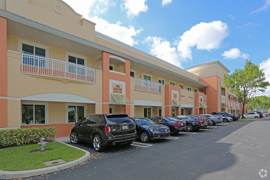 More Photos Of 601 N Congress Ave, Delray Beach Showroom For Lease