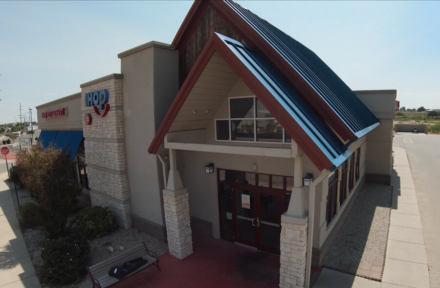 More Photos Of 2529 S Canal St, Carlsbad Restaurant For Sale