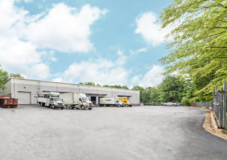 More Photos Of 550 Northridge Park Dr, Rural Hall Warehouse For Lease