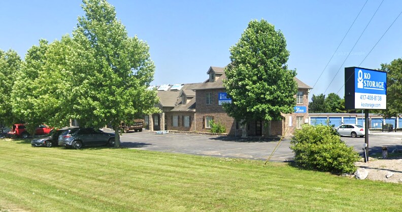 More Photos Of 104-112 White Rock Rd, Billings Office For Lease