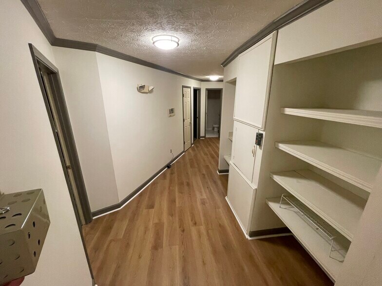 More Photos Of 783 Holcomb Bridge Rd, Norcross Office For Sale