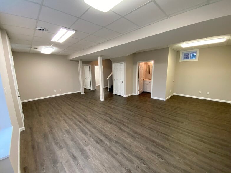 More Photos Of 1530 S Big Bend Blvd, Richmond Heights Loft Creative Space For Lease