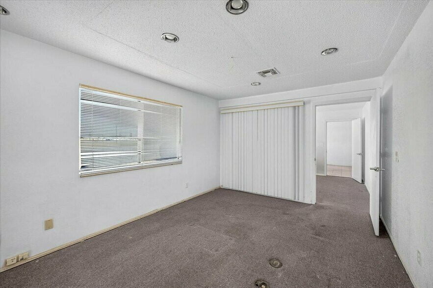 More Photos Of 23745 Avenue 112, Porterville Refrigeration Cold Storage For Sale