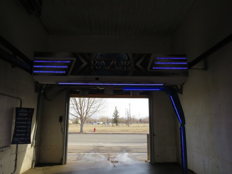 More Photos Of 600 Parkway Dr., Mountain View Specialty For Sale