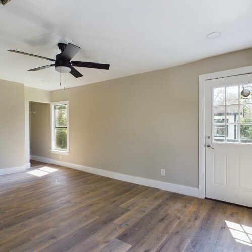 More Photos Of 7609 Shotwell St, Houston Apartments For Sale