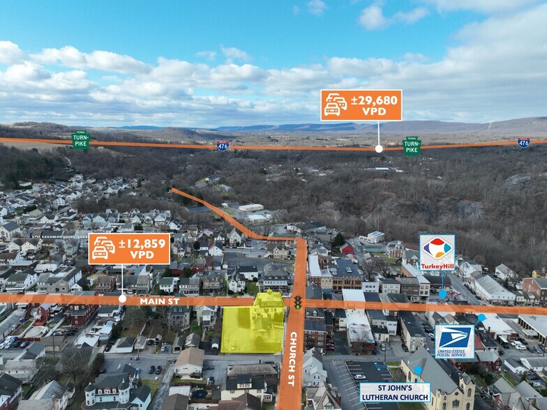 More Photos Of 701-705 Main St, Slatington Bank For Lease