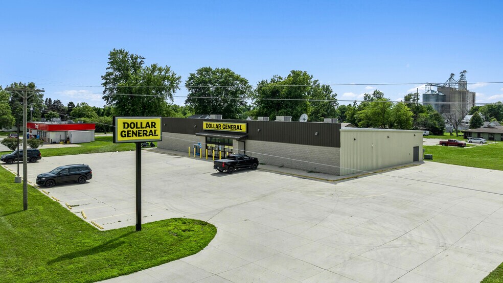 More Photos Of 151 Iowa Highway 21, Dysart General Retail For Sale