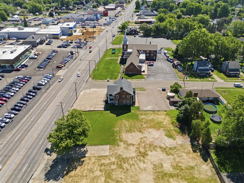 More Photos Of 3727 Lincoln Way E, Massillon Office For Sale