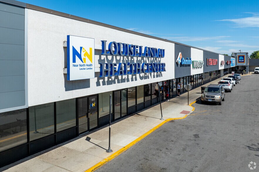 More Photos Of 800 N Kedzie Ave, Chicago Unknown For Lease