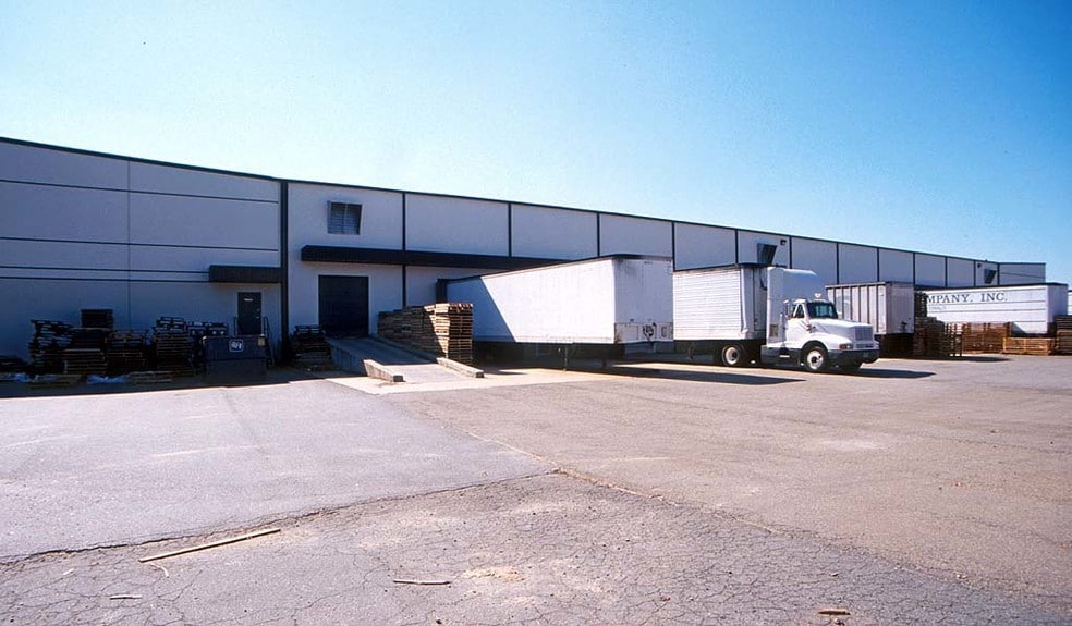 More Photos Of 495 Brown Industrial Pky, Canton Warehouse For Lease