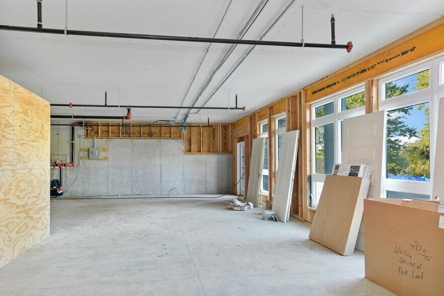 More Photos Of 1010 Sugarland Dr, Pleasant Hill Office Residential For Lease