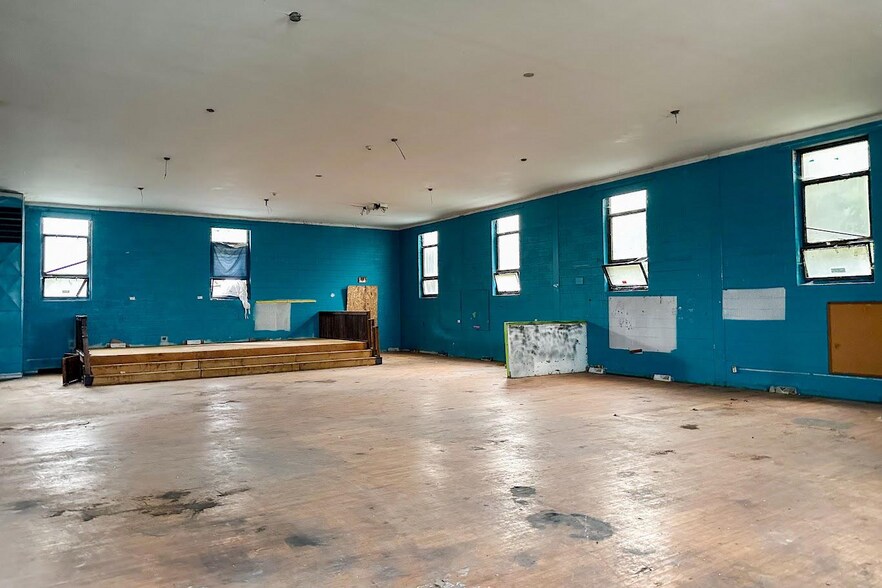 More Photos Of 678 Florence St, Camden Daycare Center For Sale