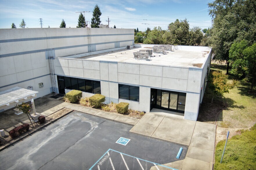 More Photos Of 1251 Tinker Rd, Rocklin Warehouse For Lease