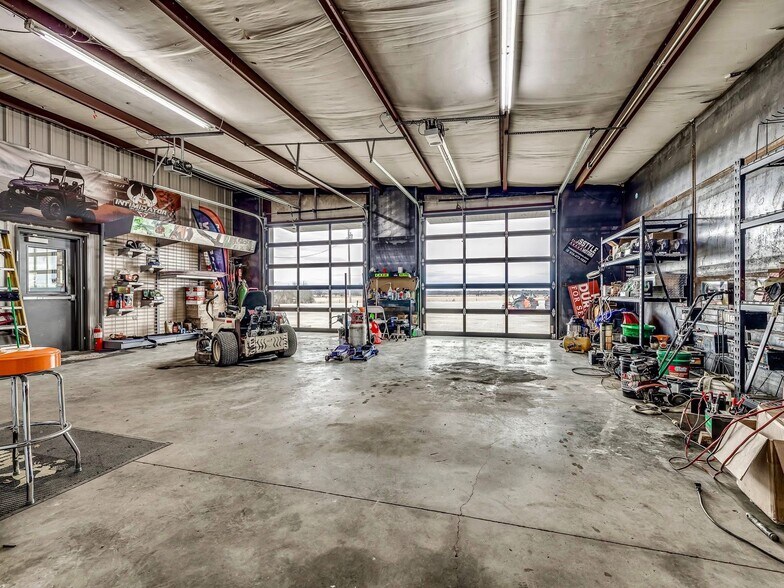 More Photos Of 2238 N Broadway St, Checotah Auto Repair For Sale