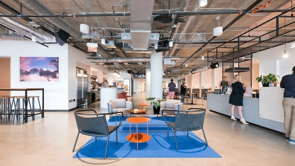 More Photos Of 801 Barton Springs Rd, Austin Office For Lease