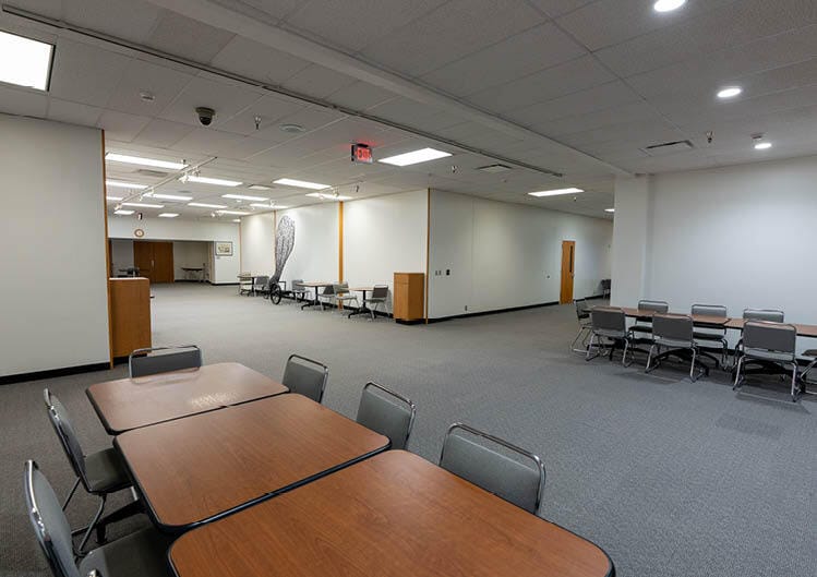More Photos Of 1313 Farnam St, Omaha Office For Sale