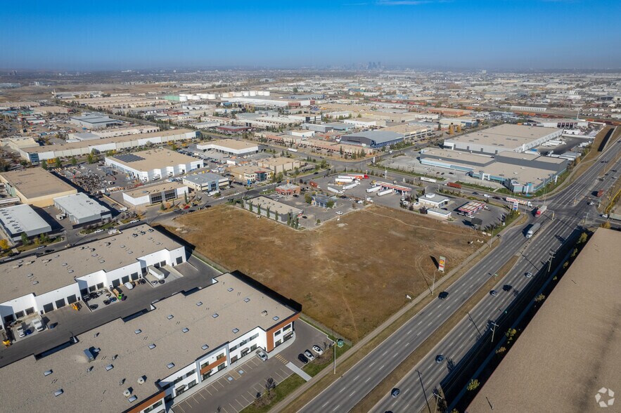 More Photos Of 10906 50th St SE, Calgary Land For Lease