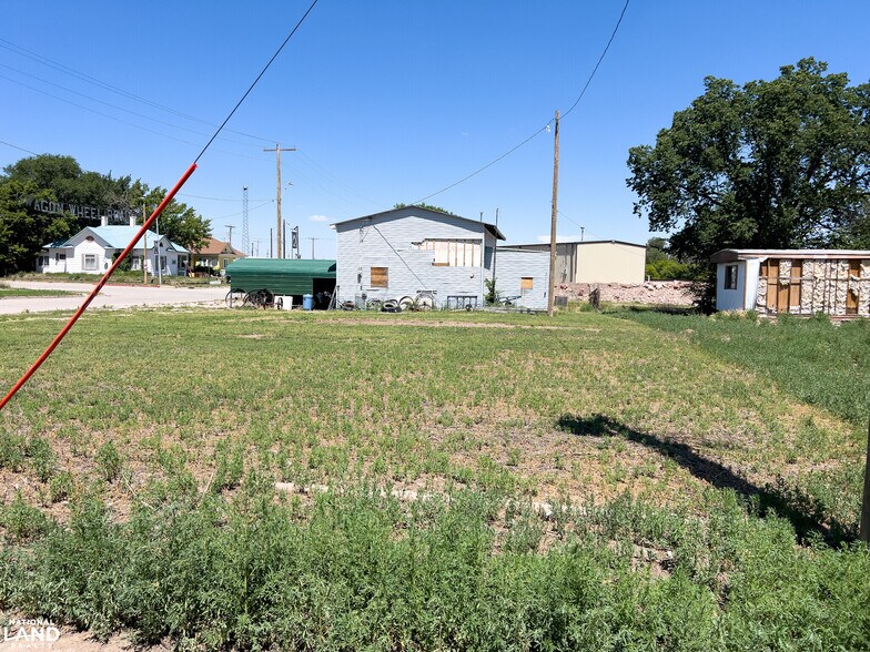 More Photos Of 301 Main St, Crawford General Retail For Sale
