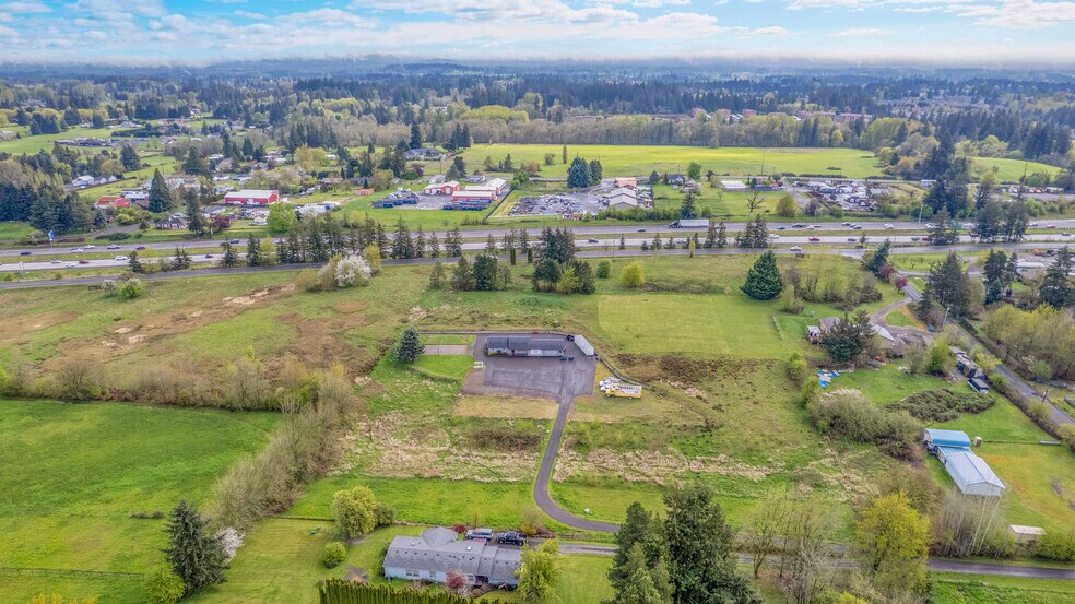 More Photos Of 406 NE 184th St, Ridgefield Office Residential For Lease