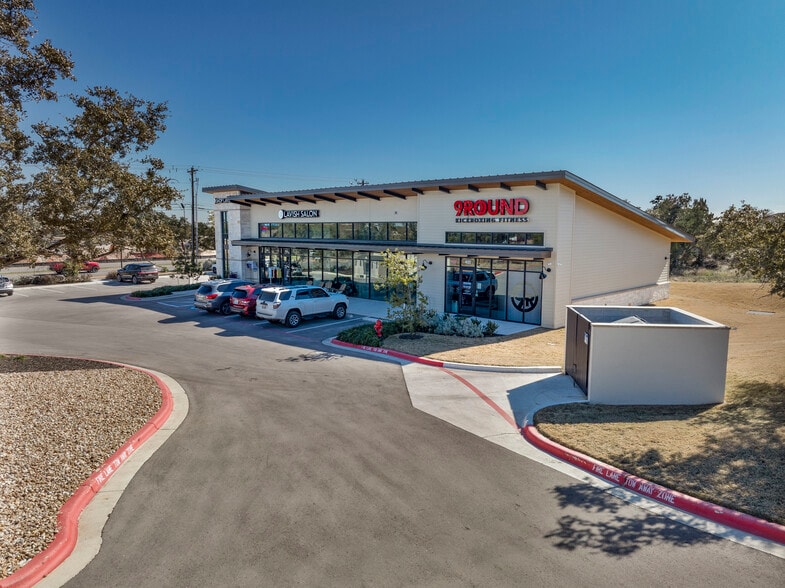 More Photos Of 901 N Vista Ridge Blvd, Cedar Park General Retail For Sale