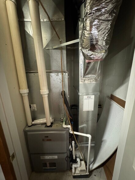 More Photos Of 513-521 E Perkins Ave, Sandusky Storefront For Sale