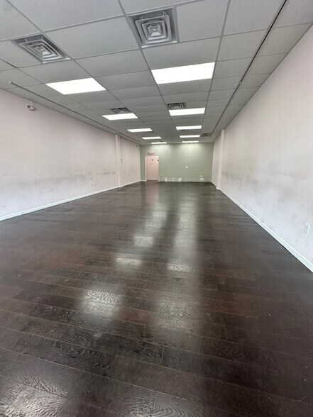 More Photos Of 2125 US Highway 130, North Brunswick Unknown For Lease