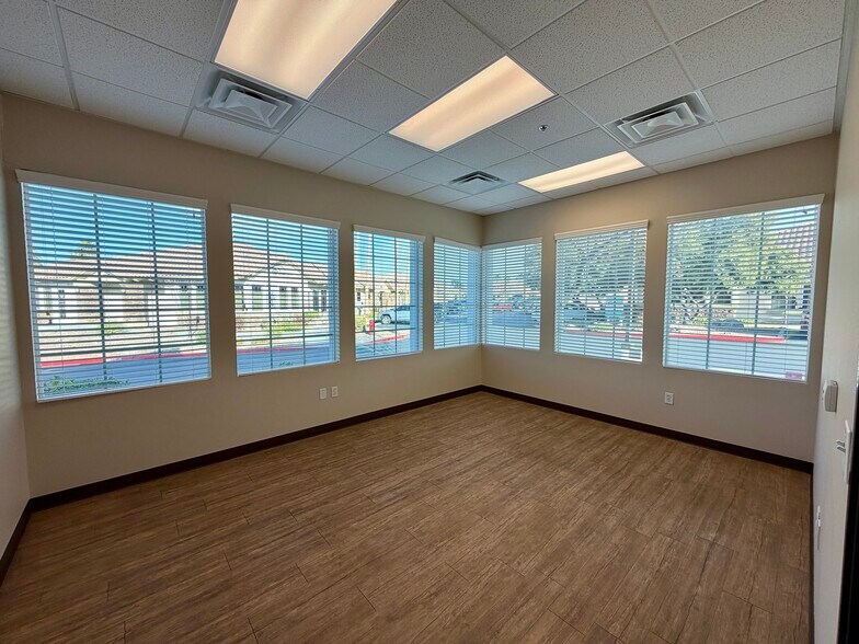 More Photos Of 7375 S Pecos Rd, Las Vegas Office For Lease