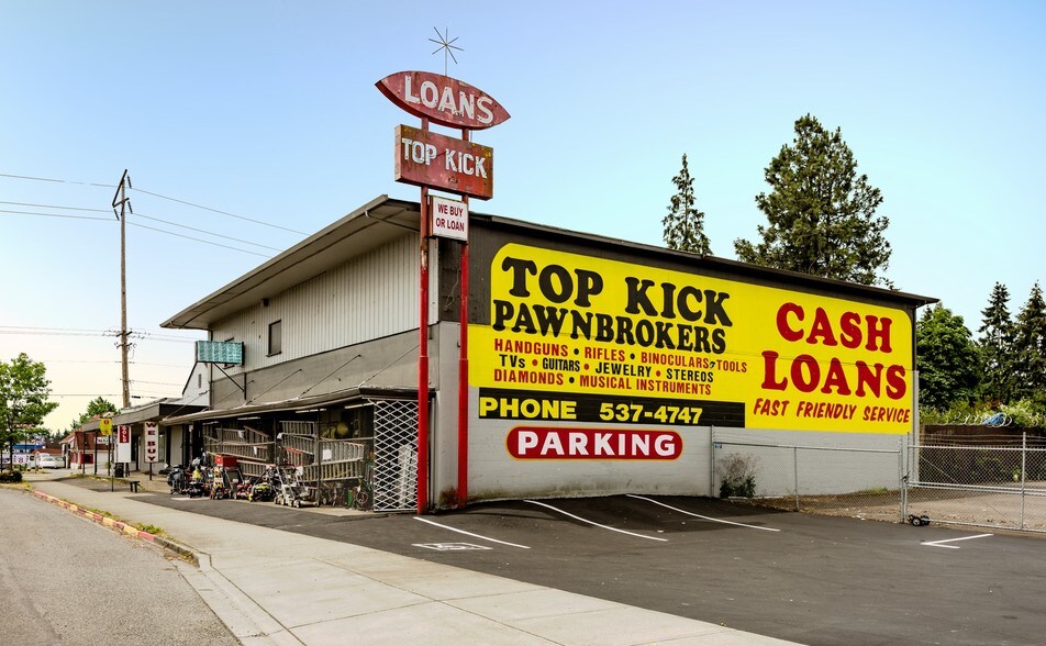 More Photos Of 13014 Pacific Ave S, Tacoma General Retail For Lease