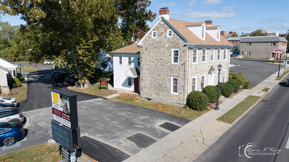 More Photos Of 1132 Old York Rd, Abington Office For Sale