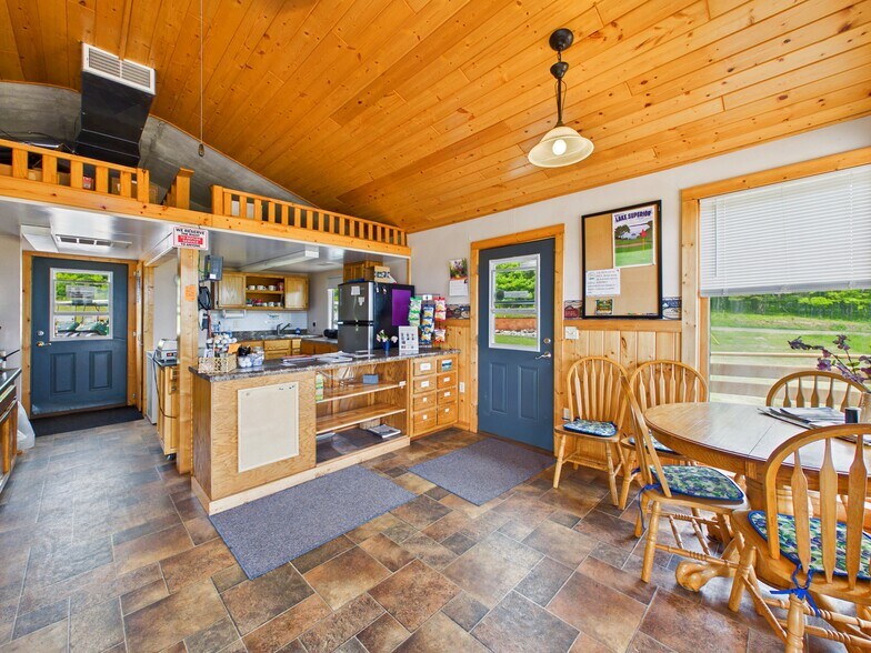 More Photos Of 950 County Highway C, Washburn Golf Course Driving Range For Sale