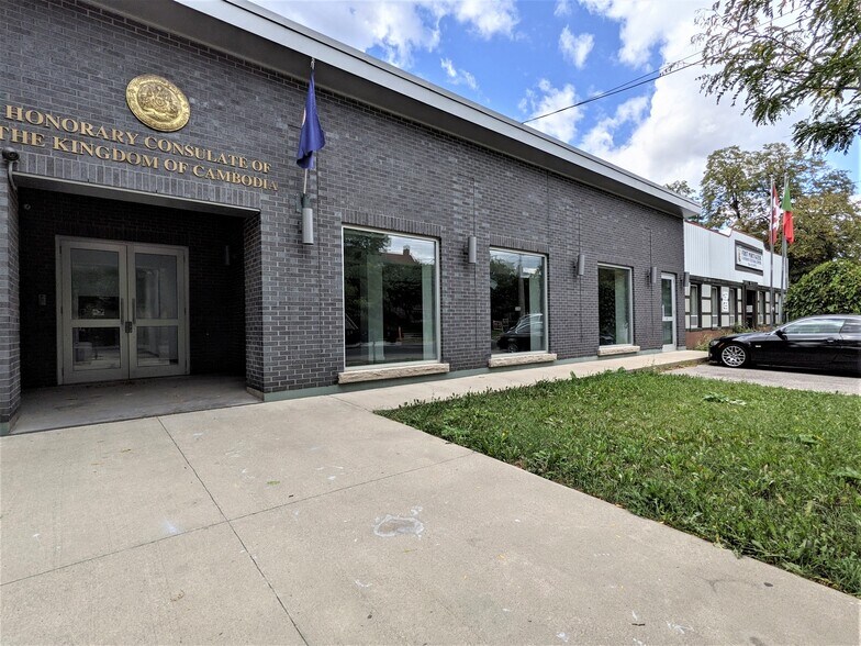 More Photos Of 60 Caledonia Rd, Toronto Manufacturing For Sale