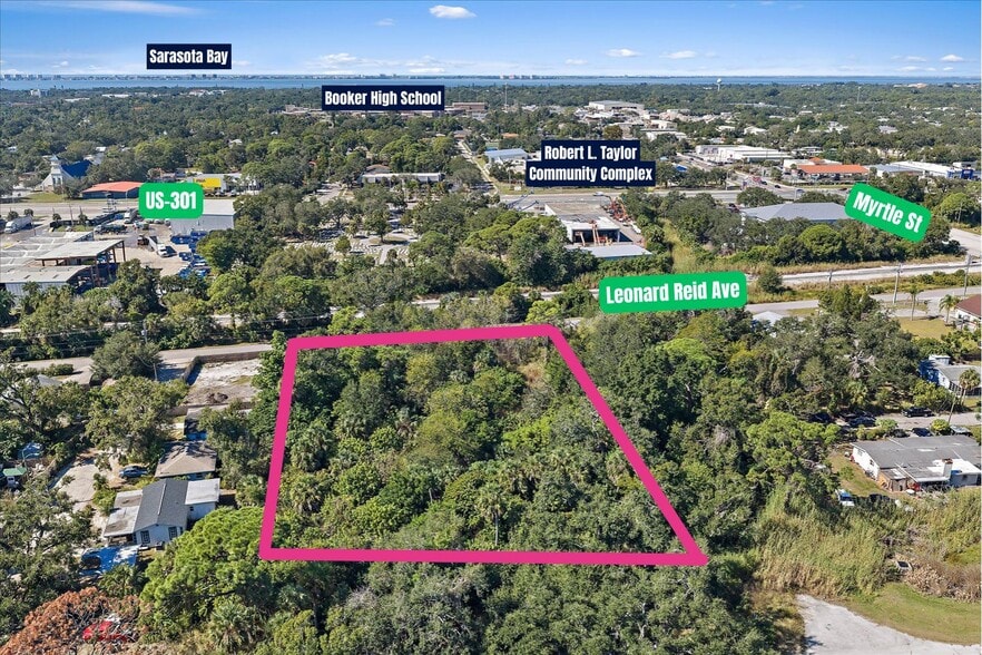 More Photos Of Leonard Reid ave @ Myrtle Ave, Sarasota Land For Sale
