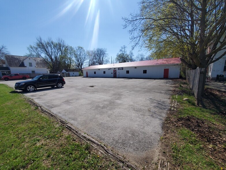 More Photos Of 726 S Blanchard St, Findlay Carwash For Sale