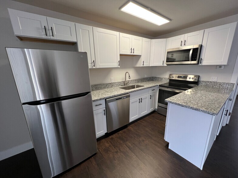 More Photos Of 306 E Taylor St, Reno Apartments For Sale