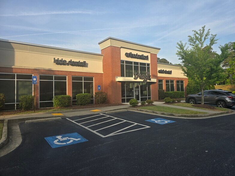 More Photos Of 11125 Jones Bridge Rd, Alpharetta Medical For Sale